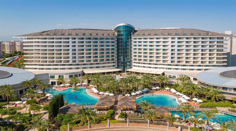 هتل رویال وینگز آنتالیا